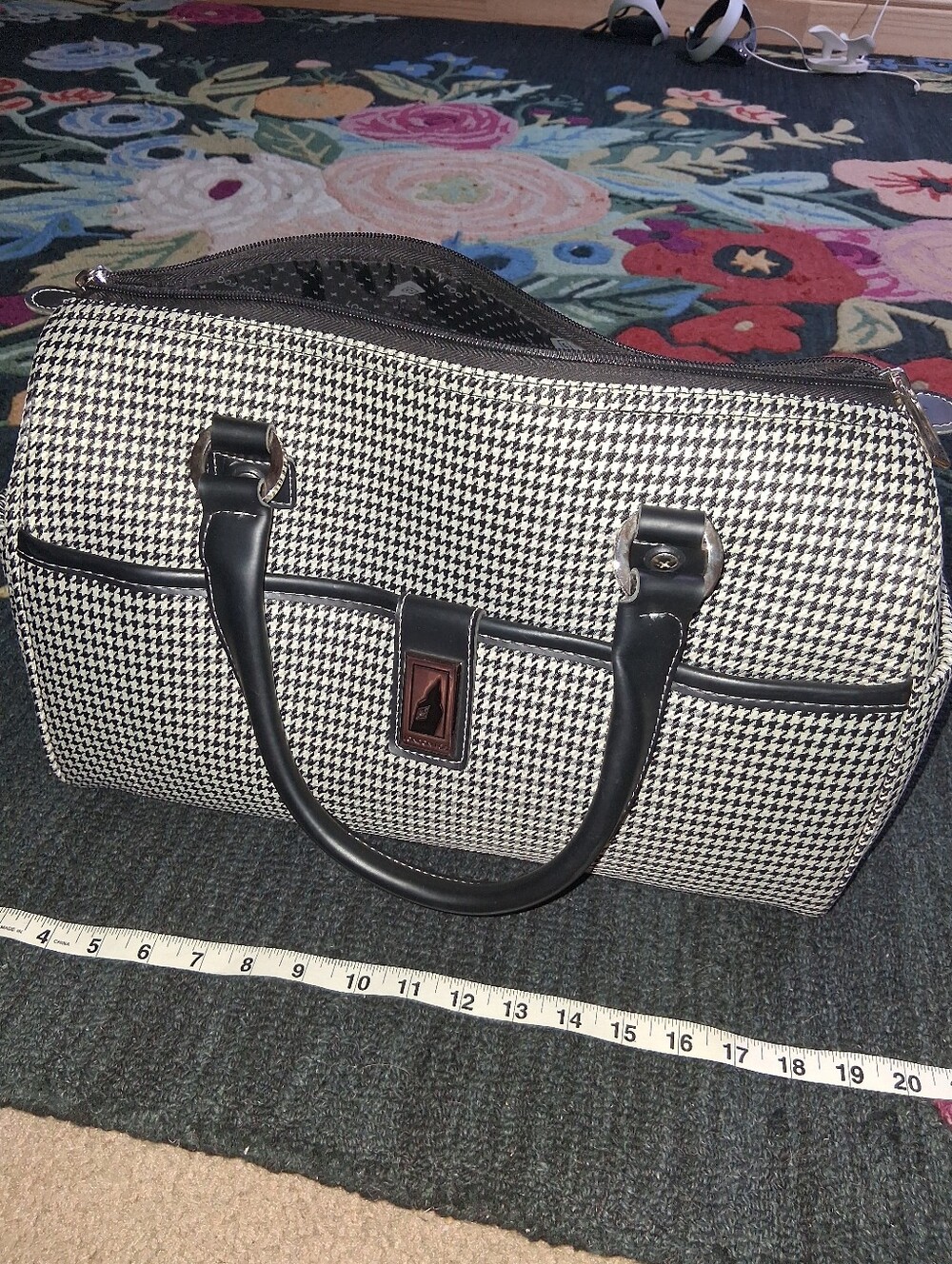 London Fog Travel Bag